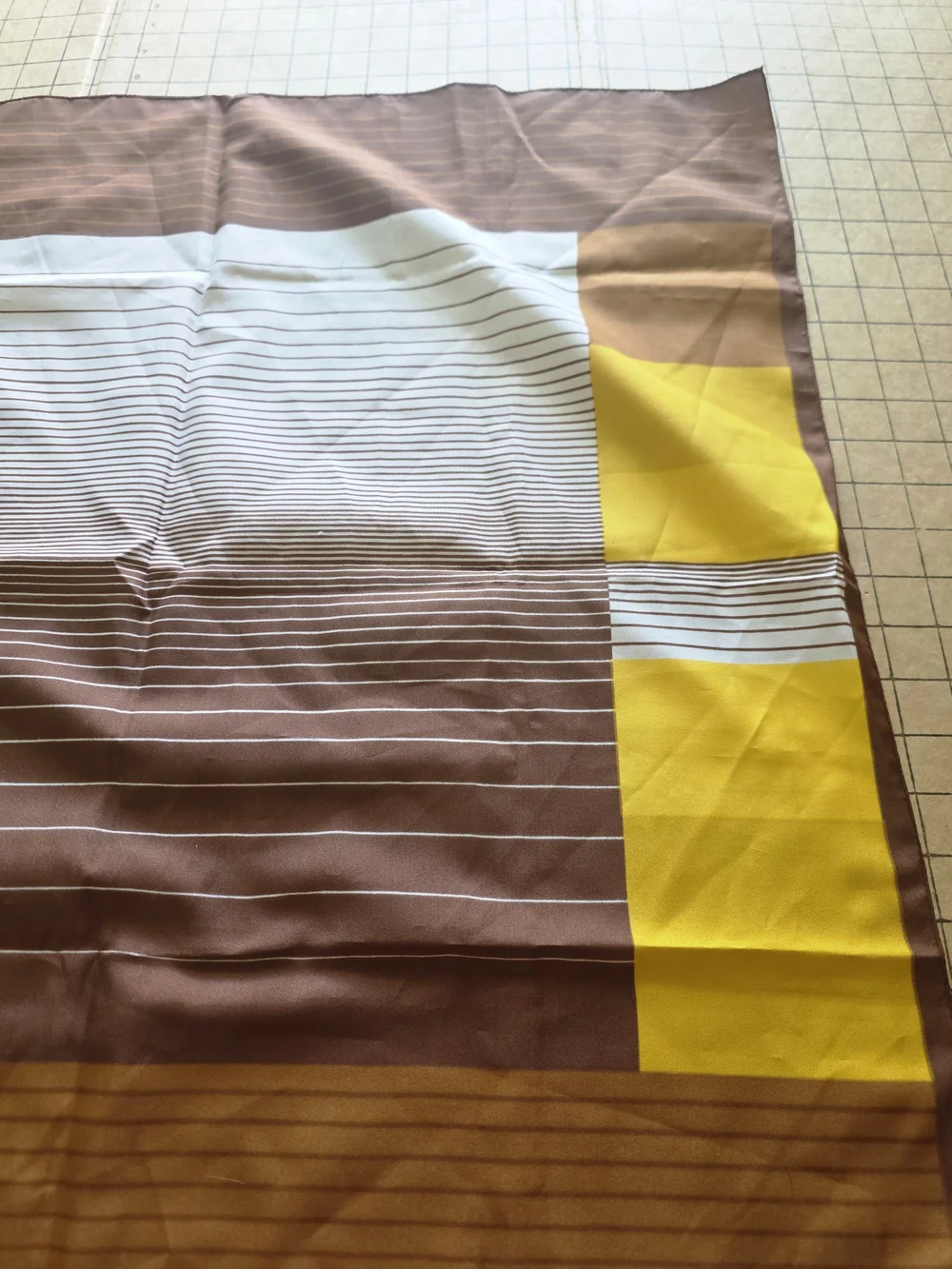 Vintage 70s Knirps Geometric Rain Scarf Italy Mod Style Babushka 26x26 Rainwear
